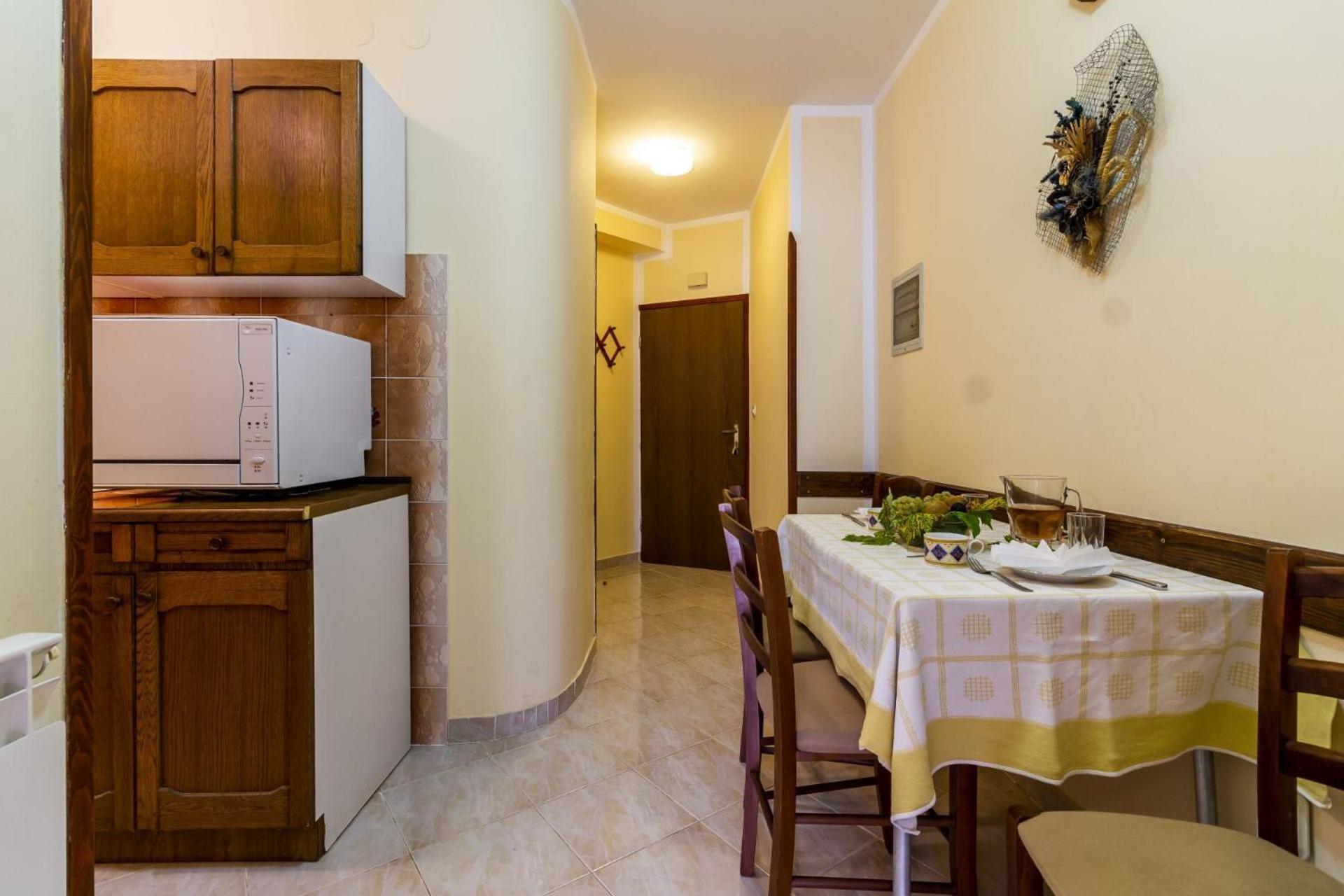 Apartments Mir Fazana Exterior photo